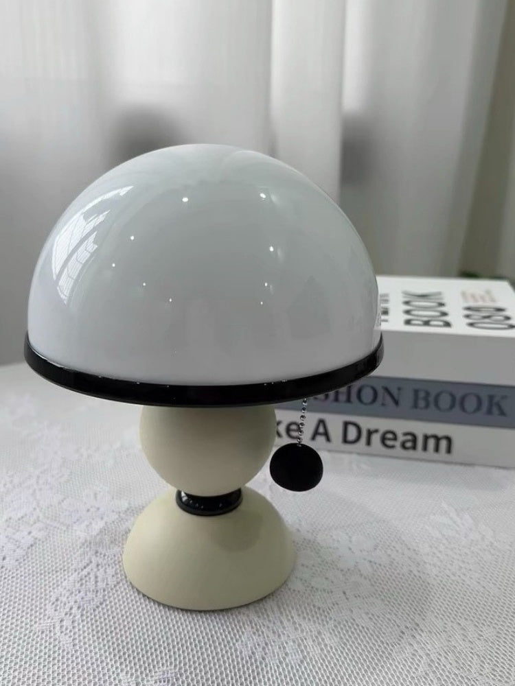 Cute Penguin Desk Lamp – USB Rechargeable Night Light