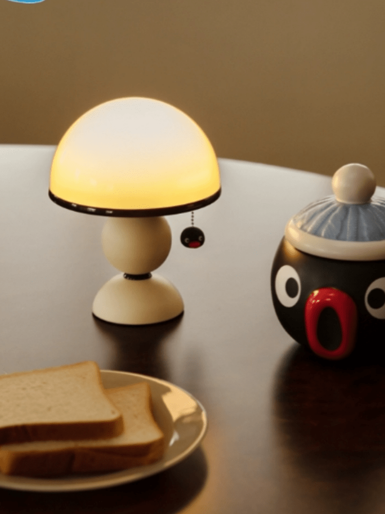 Cute Penguin Desk Lamp – USB Rechargeable Night Light
