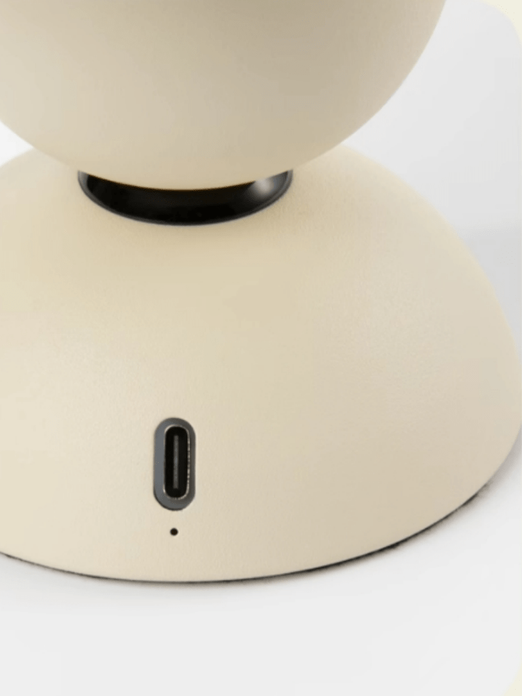 Cute Penguin Desk Lamp – USB Rechargeable Night Light