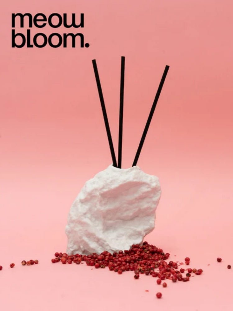 Serene Stone Diffuser for Pet-friendly Scents