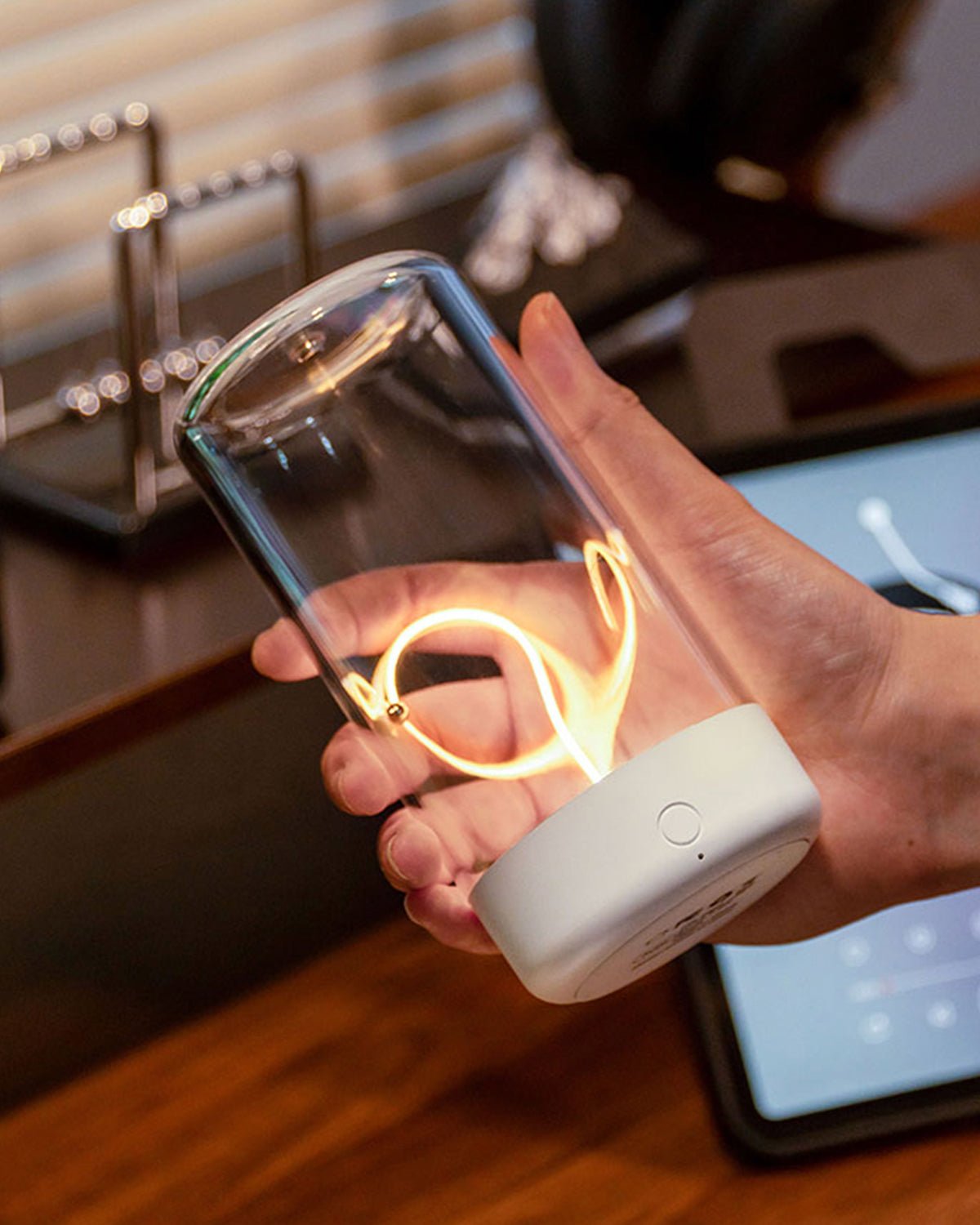 Mini Size LED Night Light - Modern, Magnetic, Minimal | NOVI BOX